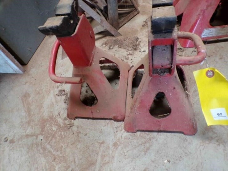 jack-stand-pair-image-1