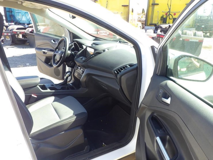 2018-ford-escape-image-6