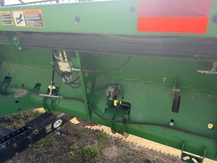 2017-john-deere-630fd-image-51