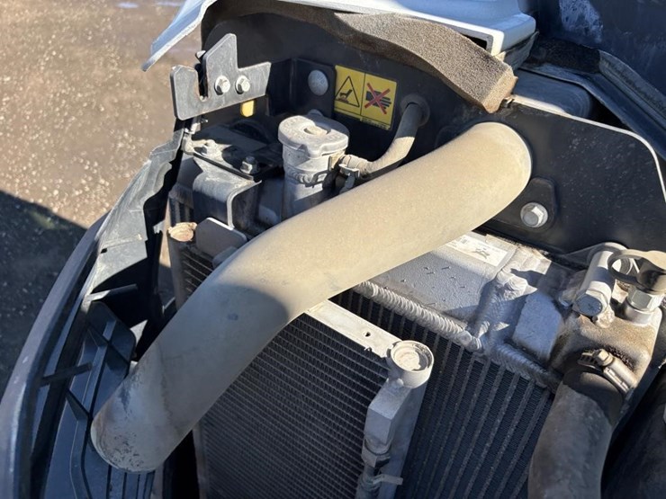 2022-bobcat-e42-image-54