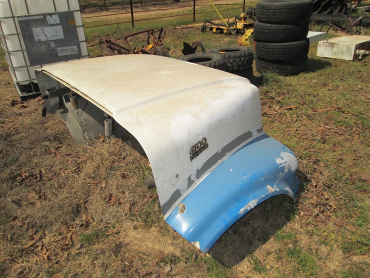 international-4700-image-3