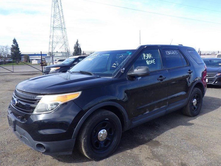 2013-ford-explorer-image-2