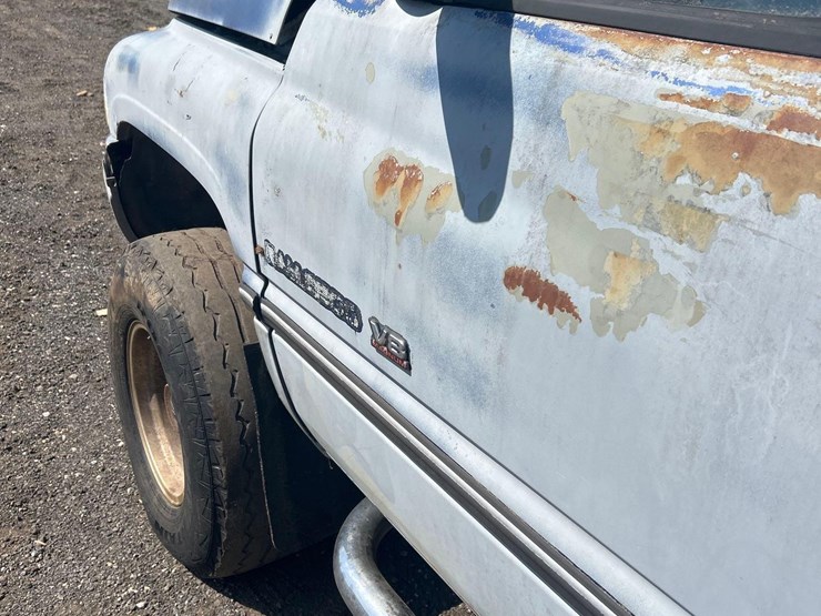 1994-dodge-2500-image-17