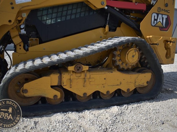 2022-caterpillar-259d3-image-23