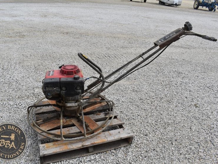 master-36in-walkbehind-trowel-42691-image-6