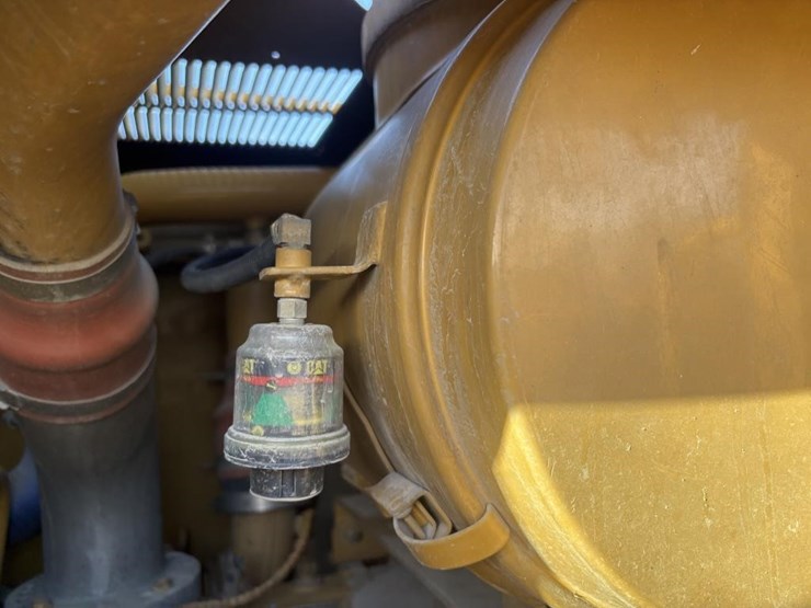 2006-caterpillar-143h-motor-grader-image-58