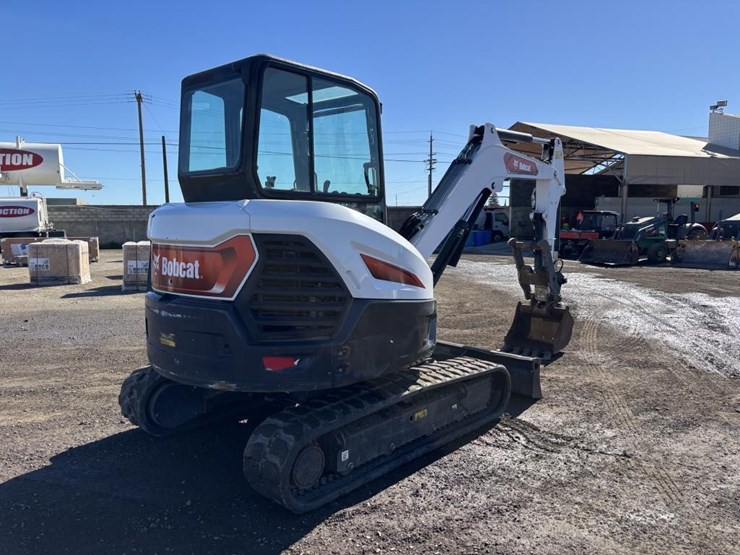 2022-bobcat-e42-image-3