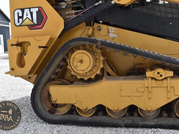 2023-caterpillar-259d3-image-51