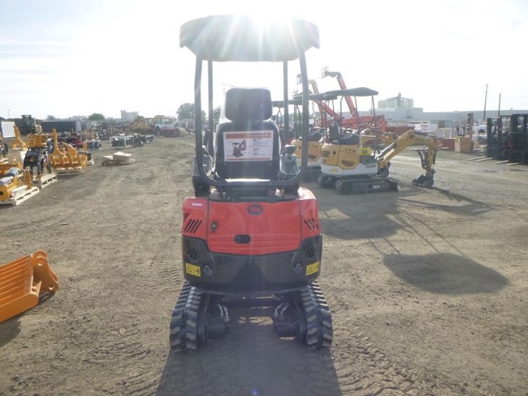 2026-tpm-18hs-hydraulic-excavator-image-8