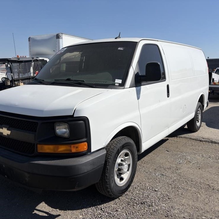 2015 CHEVROLET EXPRESS 2500