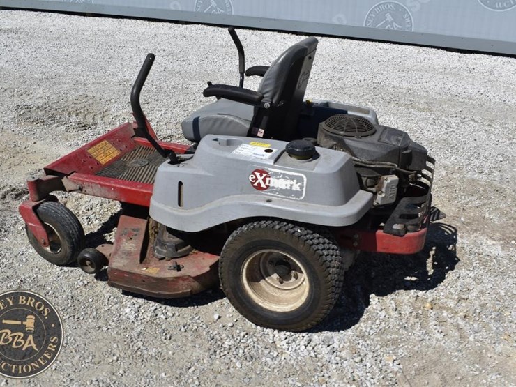 exmark-quest-42743-image-12