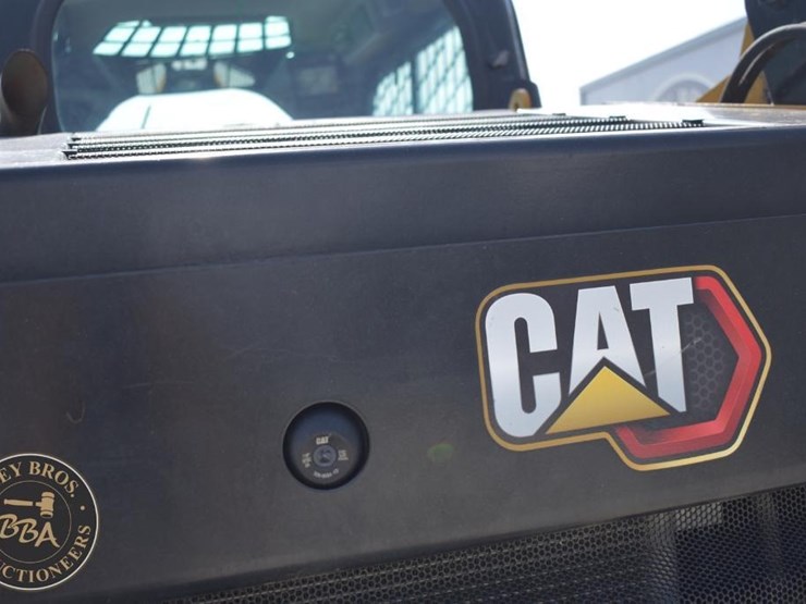 2023-caterpillar-259d3-image-27