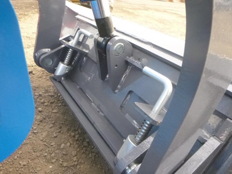 2026-zjg-zj-380-skid-steer-track-loader-image-9