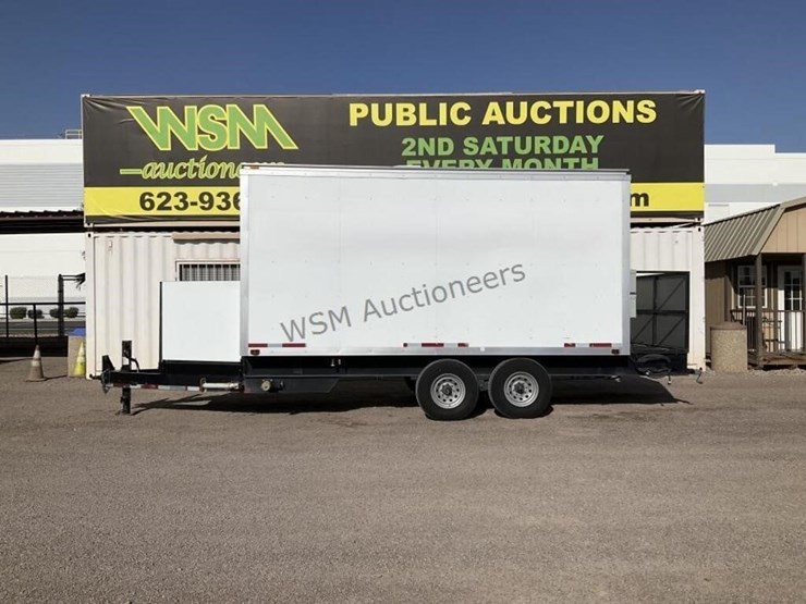 2005-advantage-tt16-10aa-restroom-trailer-image-1