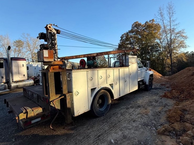 1992-ford-f600-image-5