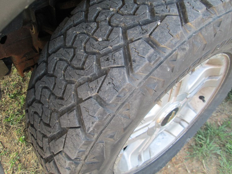 #37320-•-2011-chevrolet-silverado-4x4-pickup-1gcrkte32bz269380-image-15