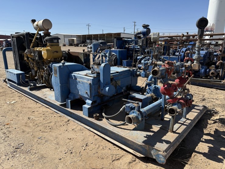 caterpillar-c13-image-16