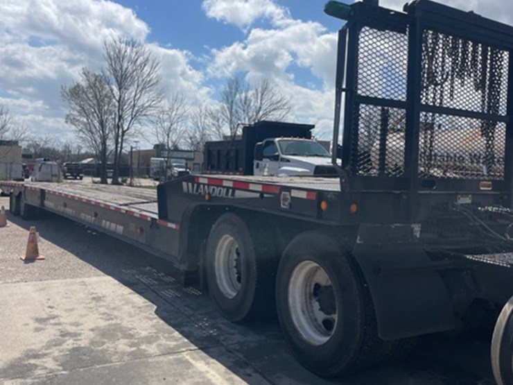 2016-landoll-930c-51-15-image-4