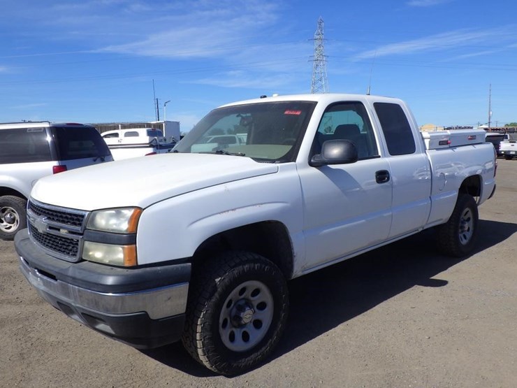 2007-chevrolet-1500-image-1