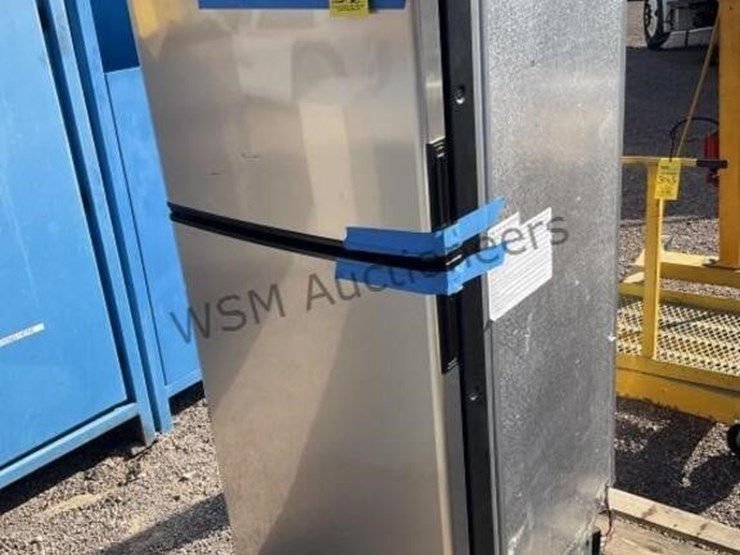 norcold-12v-“off-grid”-motor-home-refrigerator-image-2