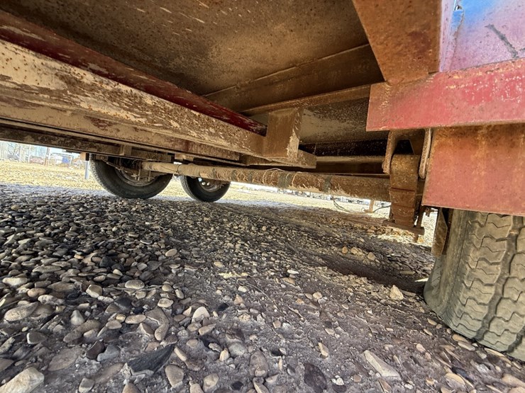 2003-maxey-18'-x-image-8