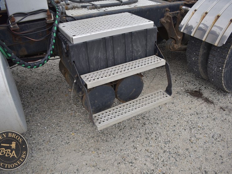 2008-international-prostar-image-15