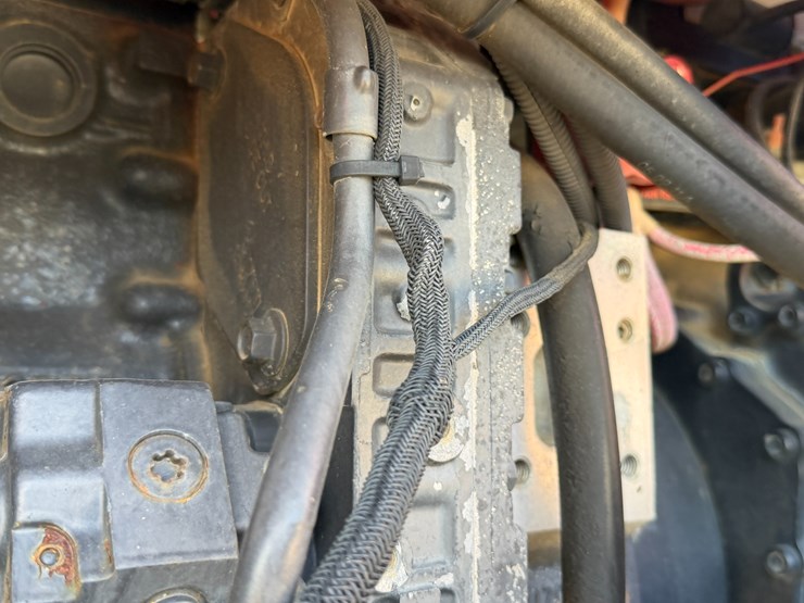 2011-apache-as1020-image-90