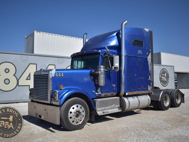 1998-international-9300-image-3