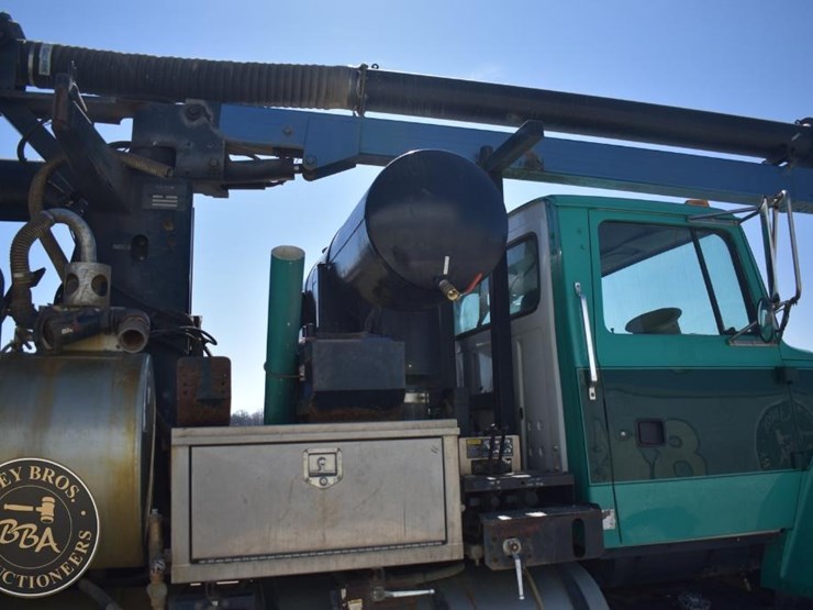 1996-ford-lnt8000-image-38