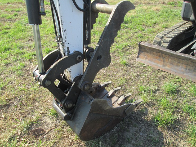 2013-bobcat-e42-image-19