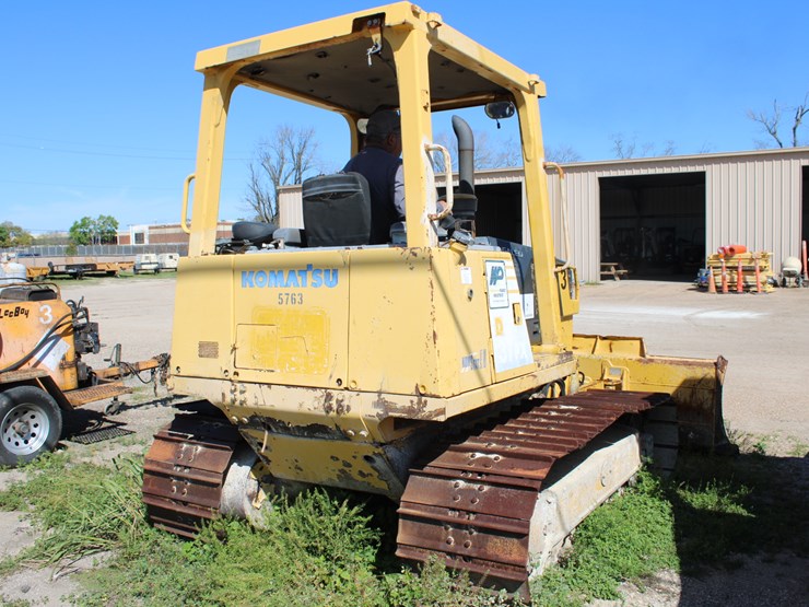 2006-komatsu-d37px-21a-image-2