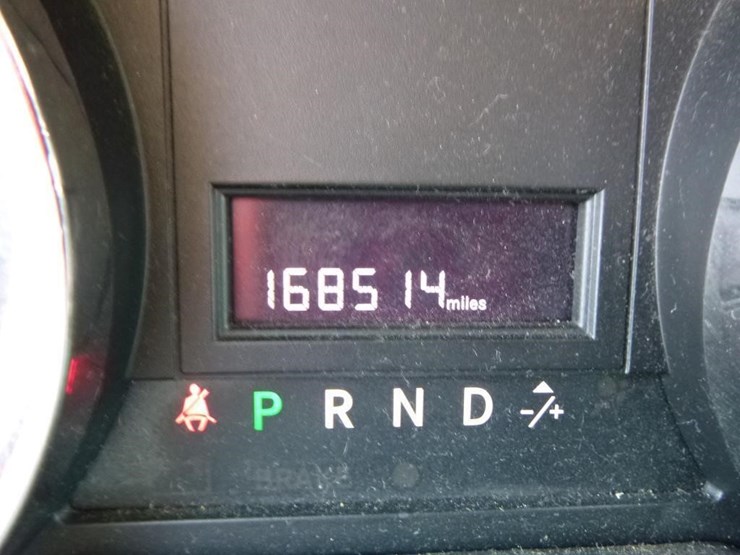 2014-dodge-grand-caravan-image-35