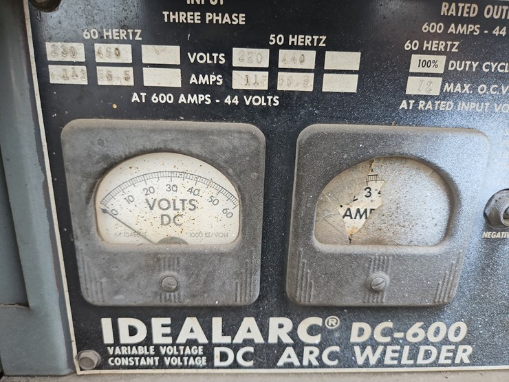lincoln-idealarc-dc-600-welder-image-5