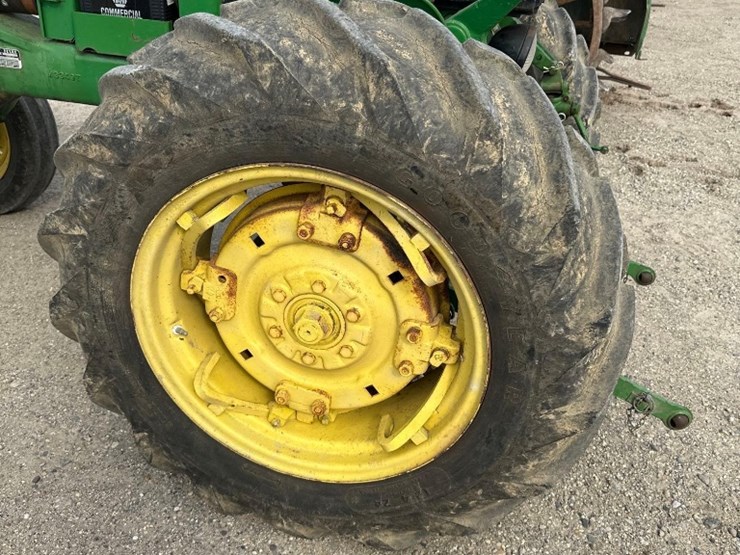 john-deere-420-image-10