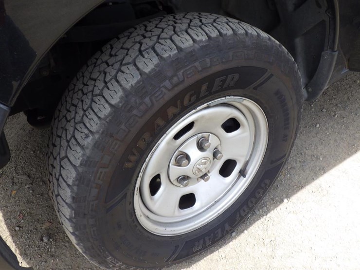 2017-dodge-1500-image-13