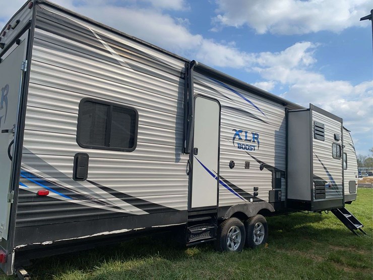 2019-forest-river-xlr-boost-31qb-image-7