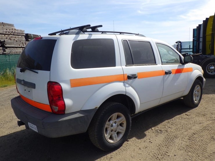 2008-dodge-durango-image-3