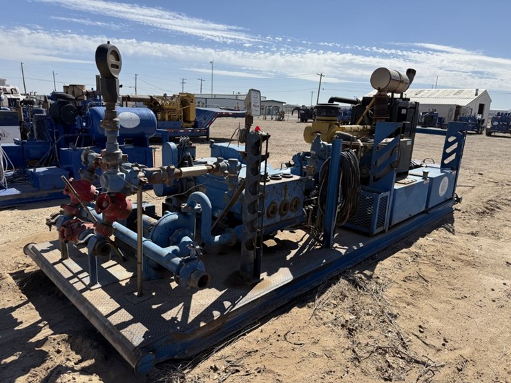 caterpillar-c13-image-14