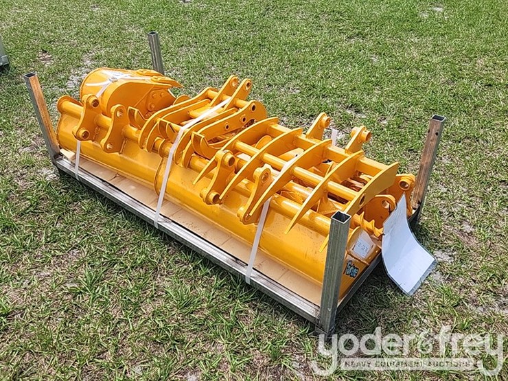 2026-caterpillar-301.8-image-1