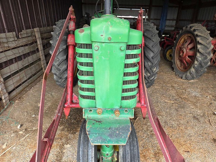 john-deere-b-image-31