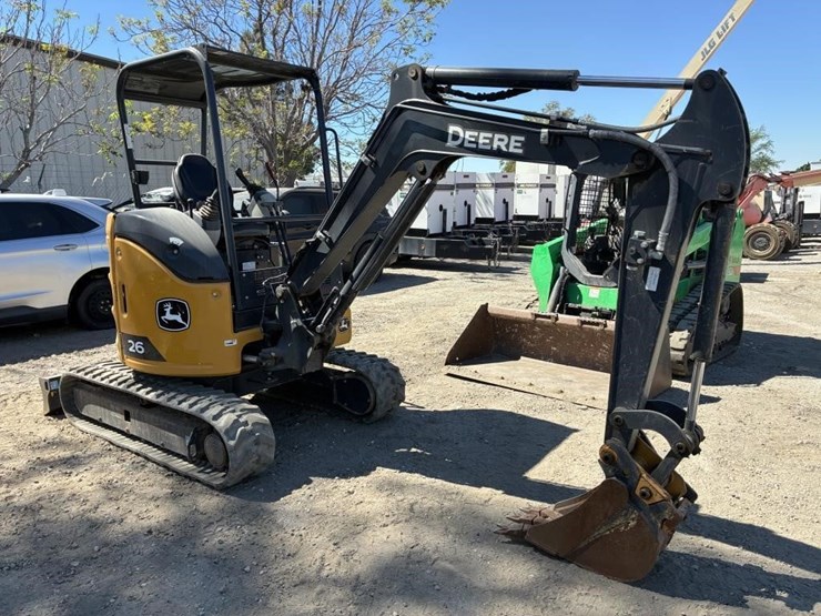 2024-deere-26-p-tier-image-2