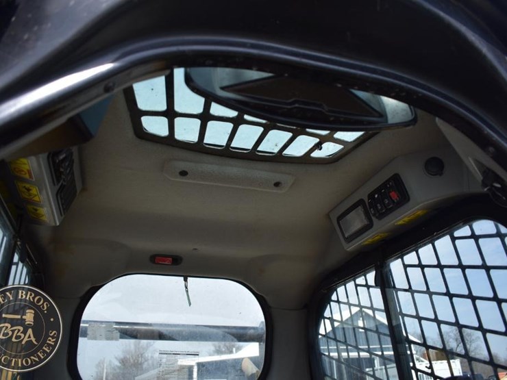 2022-caterpillar-259d3-image-43