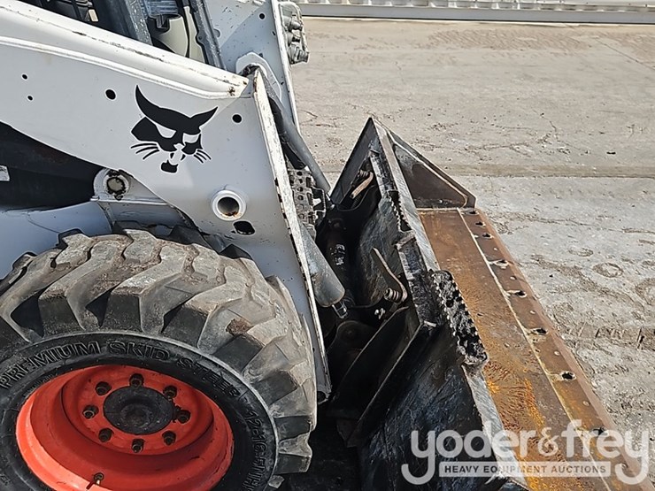 2019-bobcat-s570-image-10