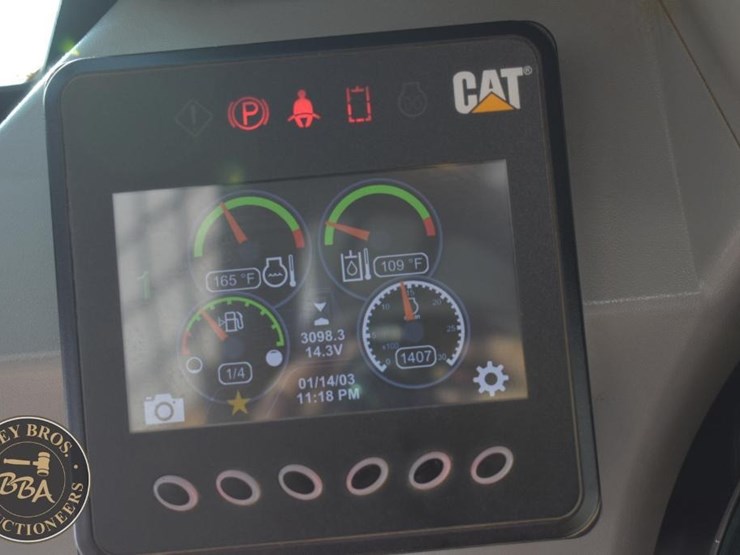 2023-caterpillar-259d3-image-46