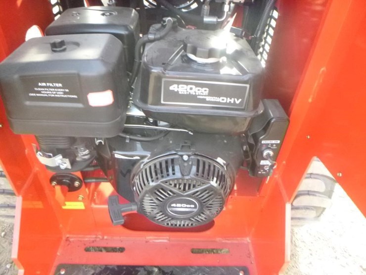 2026-sdlool-323w-skid-steer-loader-image-17