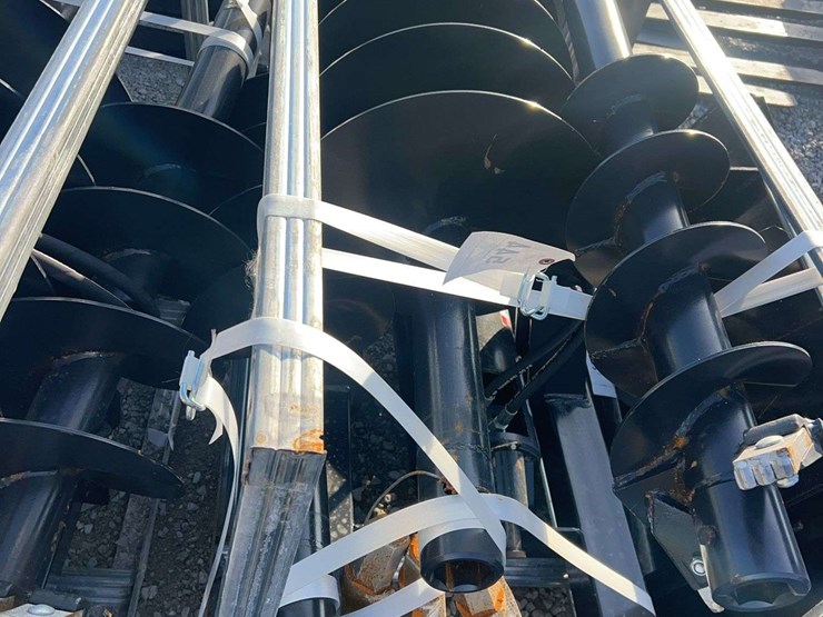 new-jct-auger-attachment.-8"-12"-and-16"-augers.-image-3