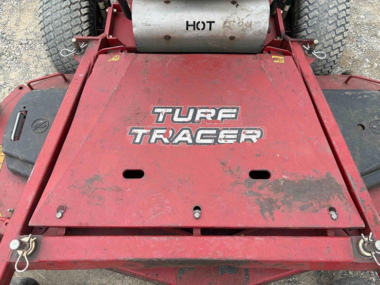 2022-exmark-x-series-turf-tracer-image-3