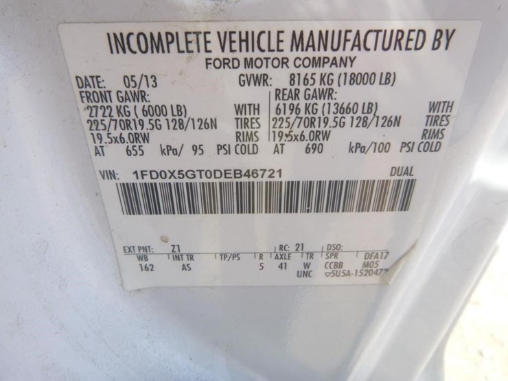 2013-ford-f550-image-18