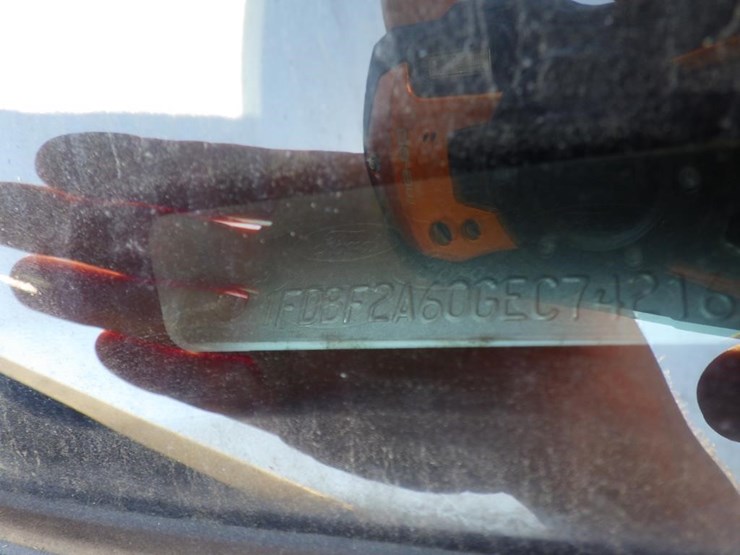 2016-ford-f250-image-12