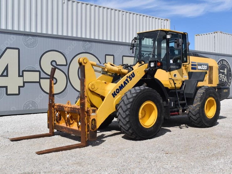 2019-komatsu-wa320-8-image-1